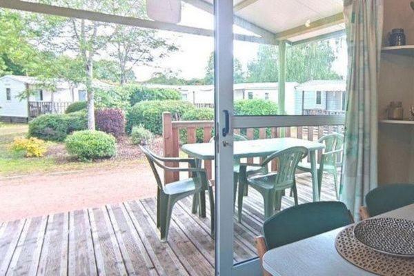 Camping Onlycamp Des Halles Decize Bagian luar foto
