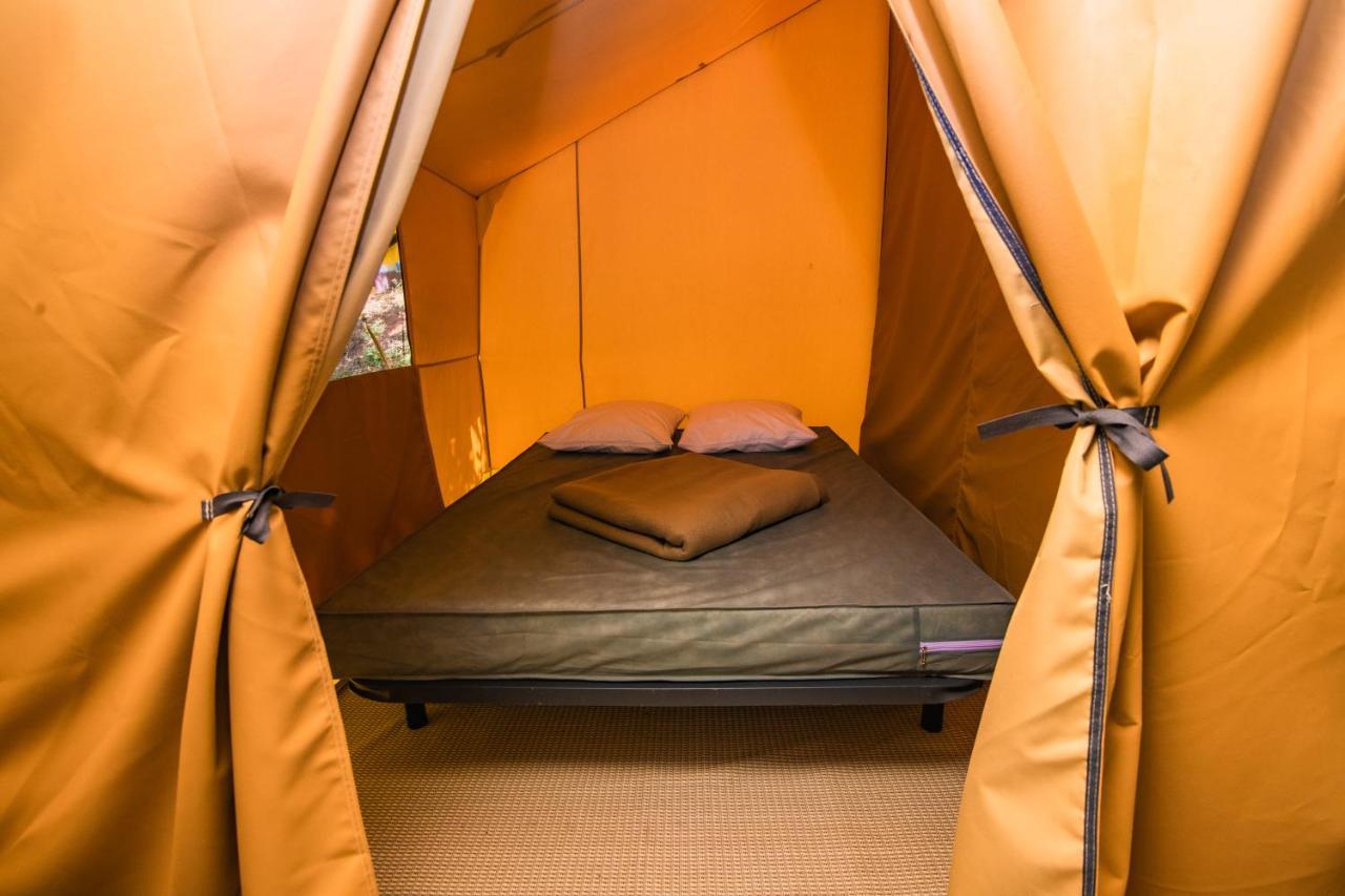 Camping Onlycamp Des Halles Decize Bagian luar foto